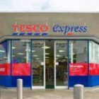 Supermarket Tesco Expres v Dolní Lutyni